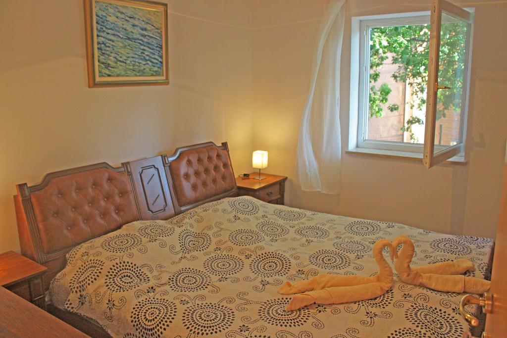 Holidayhome Renata Ližnjan Szoba fotó
