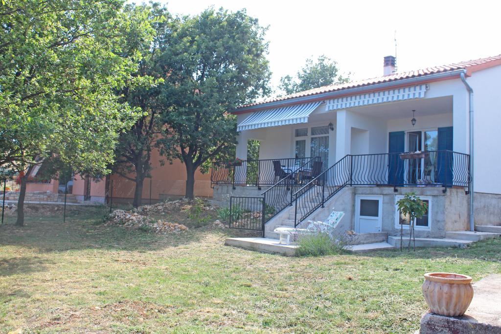 Holidayhome Renata Ližnjan Szoba fotó